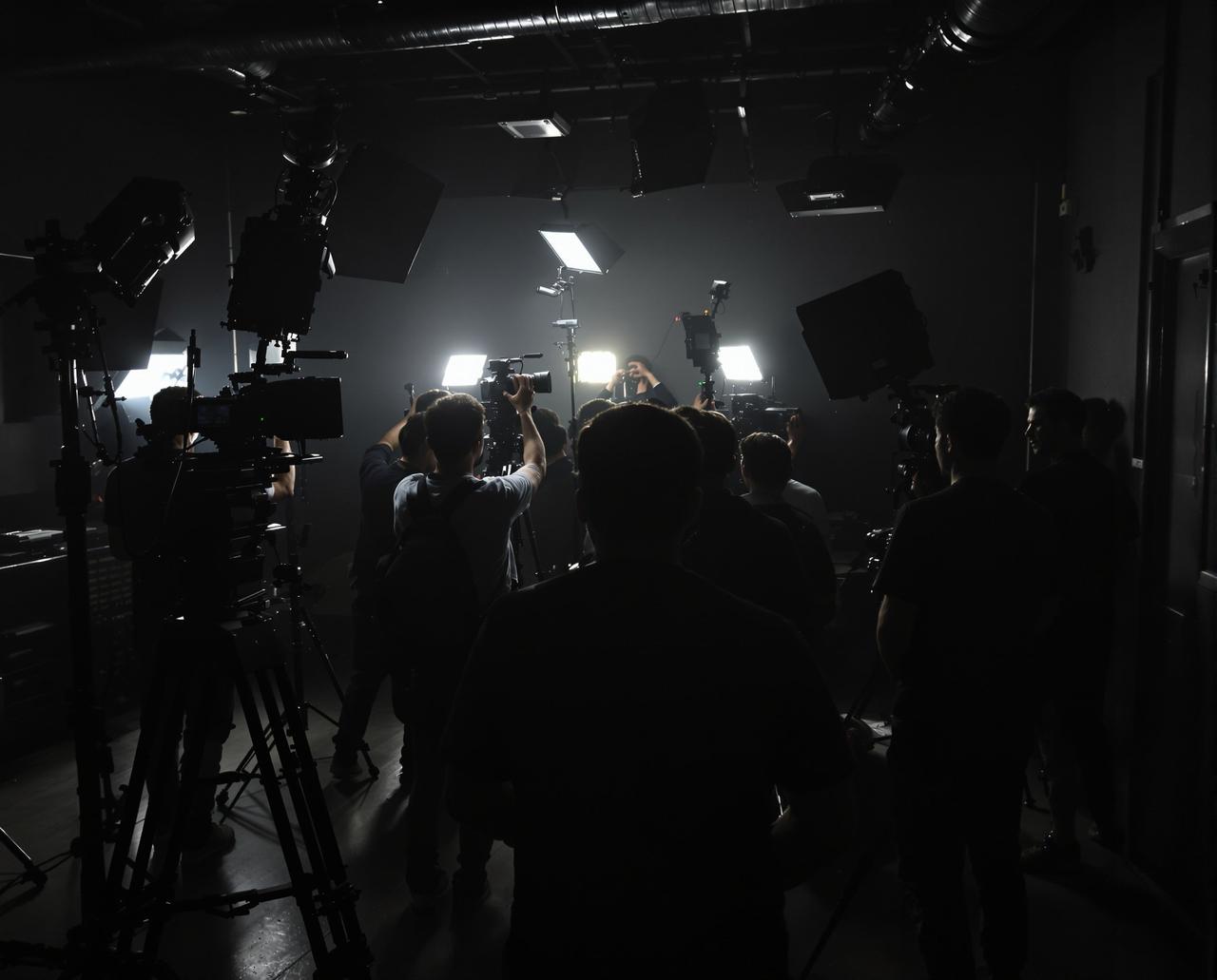 国产精品毛片制作现场